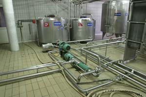 Stainless steel pipework in distillery